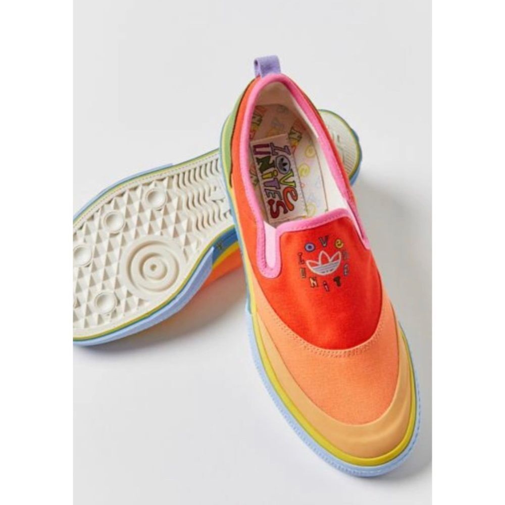 Adidas Nizzo Rainbow ‘Love Unites’ canvas slip-on sneakers Men’s 8 Women’s 10